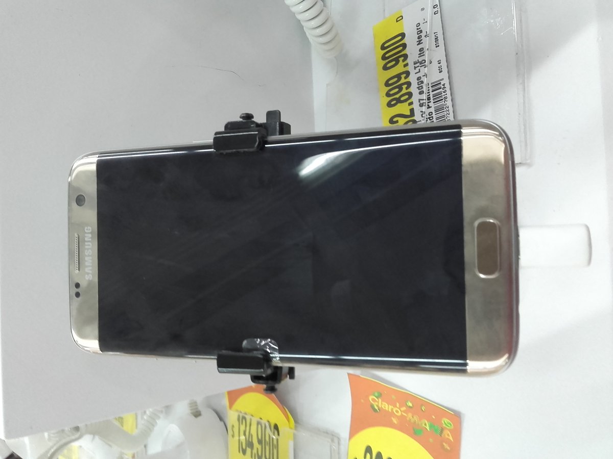 Samsung Galaxy S7: первое изображение фронтальной панели