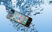 Что делать, если смартфон упал в воду? Как высушить смартфон